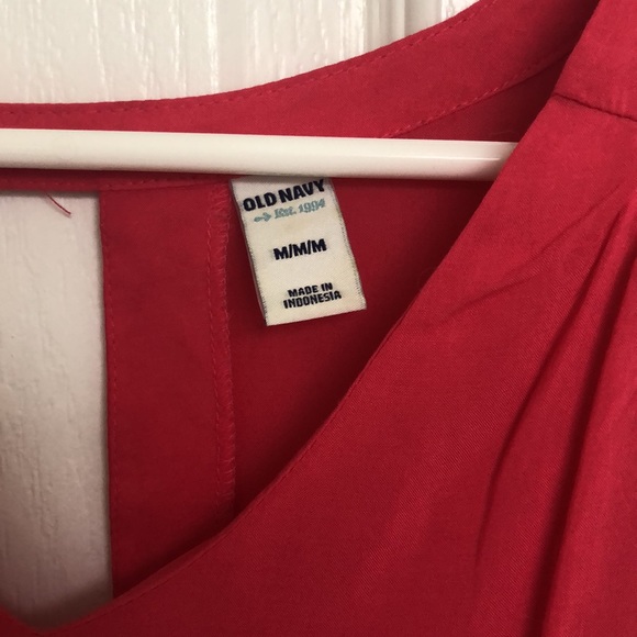 Old Navy pink sleeveless top - Picture 2 of 4